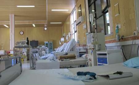 سرویس دهی به بیماران همودیالیزی نیازمند در بیمارستان فارابی اصفهان