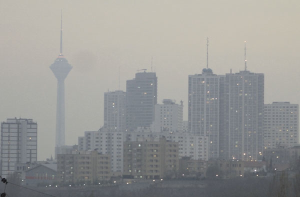 هوای اصفهان باز آلوده است